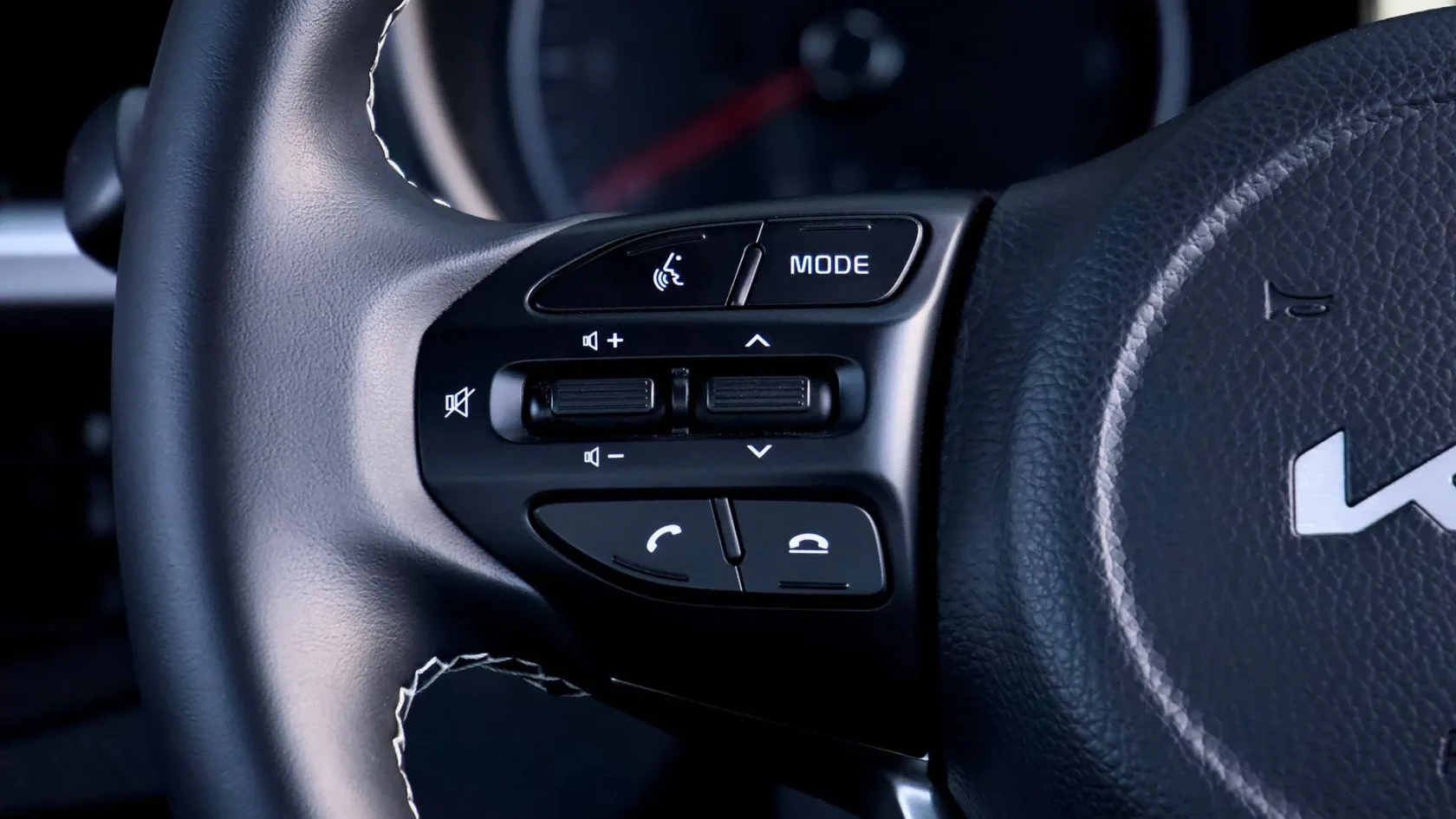 Adaptive Cruise vs Regular Cruise Control